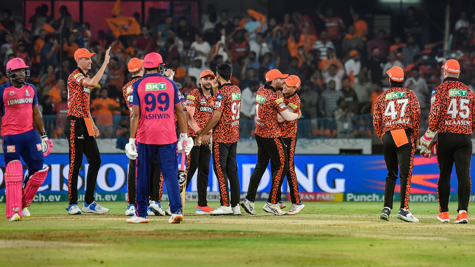 sunrisers hyderabad vs rajasthan royals timeline