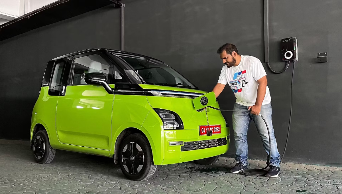 MG Comet EV: Stylish Electric Car Under Rs7 Lakh with Futuristic Tech and 230KM Range