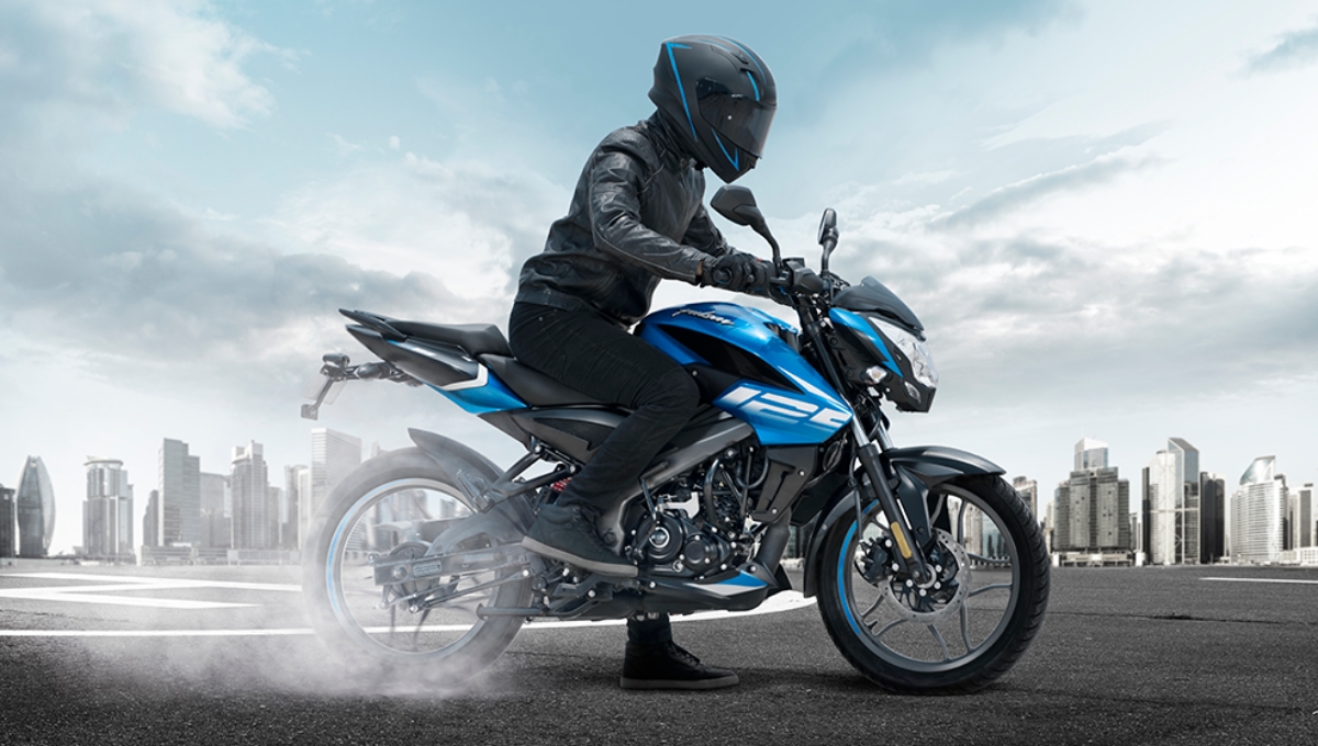 Bajaj Pulsar NS125: at Rs1.05 Lakh Stylish DRLs, Semi-Digital Console and Top-Class Comfort