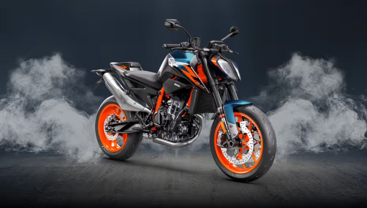 KTM 890 Duke R: at Rs11 Lakh 889cc of Sheer Power and High-Tech Engineering