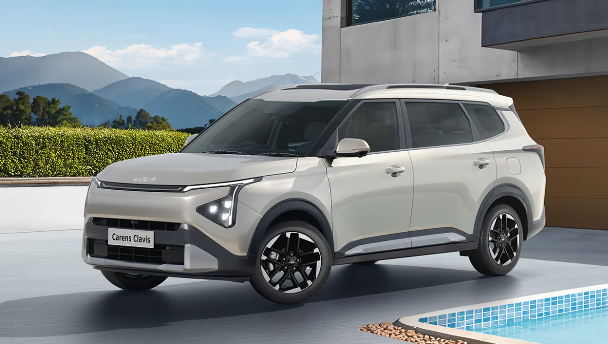 Kia Carens Clavis 2025: 7-Seater SUV With 360° Camera, Sunroof and DCT Gearbox Starts Under Rs20 Lakh