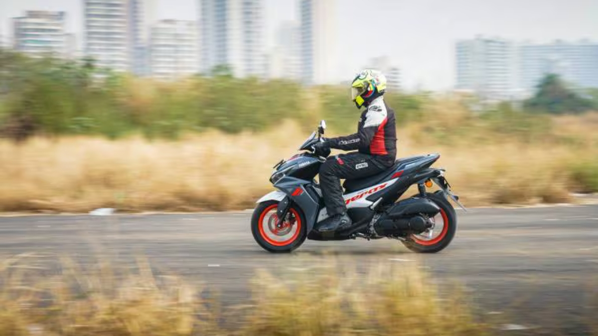 Yamaha Aerox 155 Price Rs1.48 Lakh Offers Bluetooth, Keyless Ignition and 45 kmpl Mileage