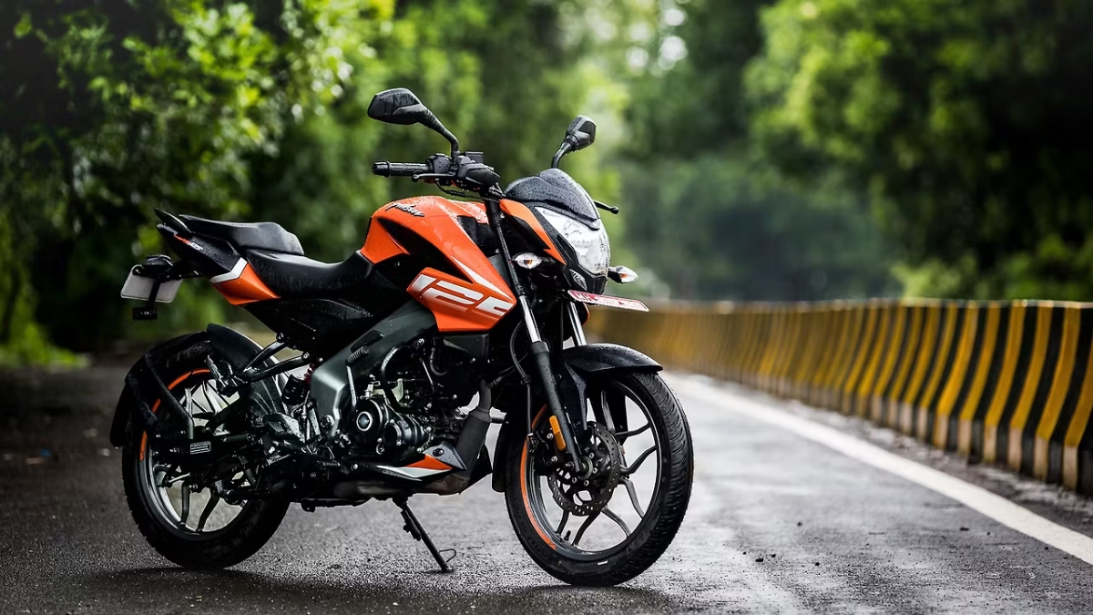 Ride Smart with Bajaj Pulsar NS 125 12PS Power, Bluetooth Features and Price Starting Rs 1.05 Lakh