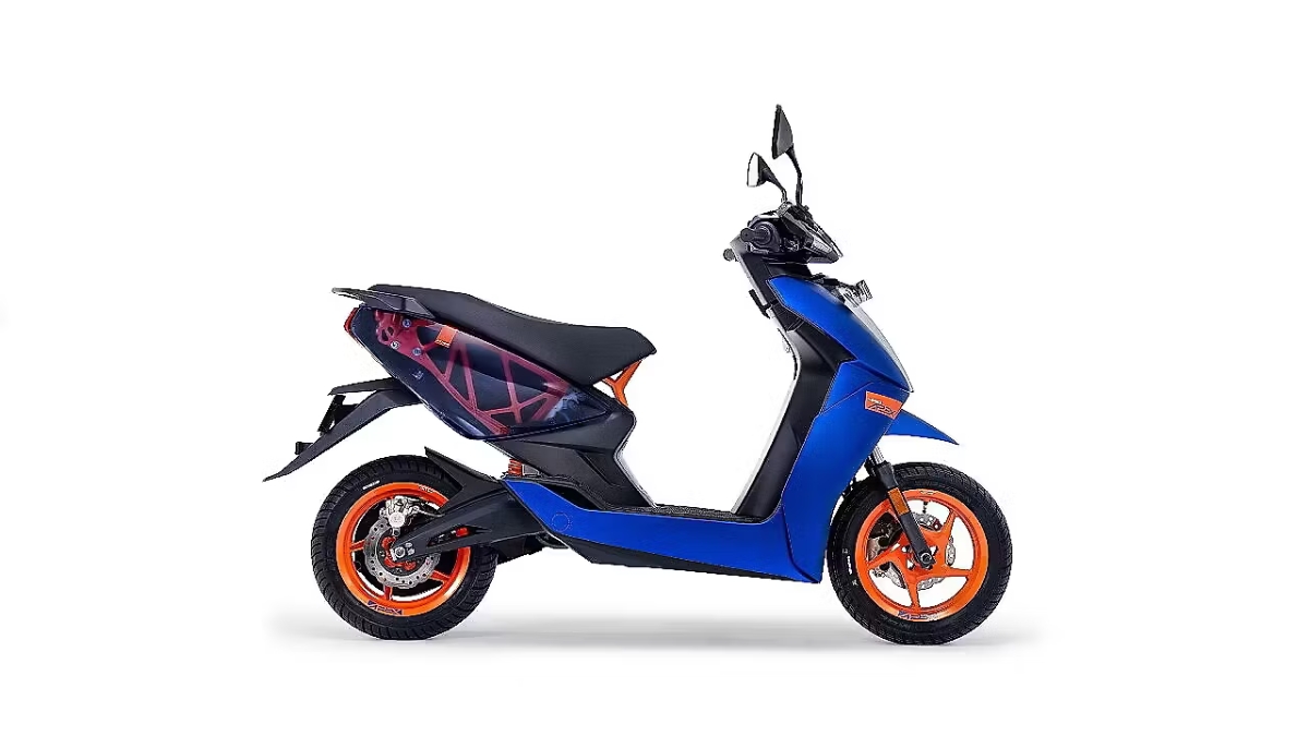 Ather 450 Apex Electric Scooter: Stunning Design, 100 kmph Speed, Rs1.89 Lakh Price Tag
