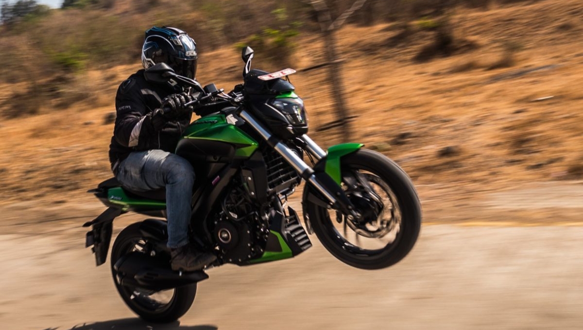 Bajaj Dominar 400: Full Features, Powerful Performance and Price Starting Rs 2.30 Lakh in India
