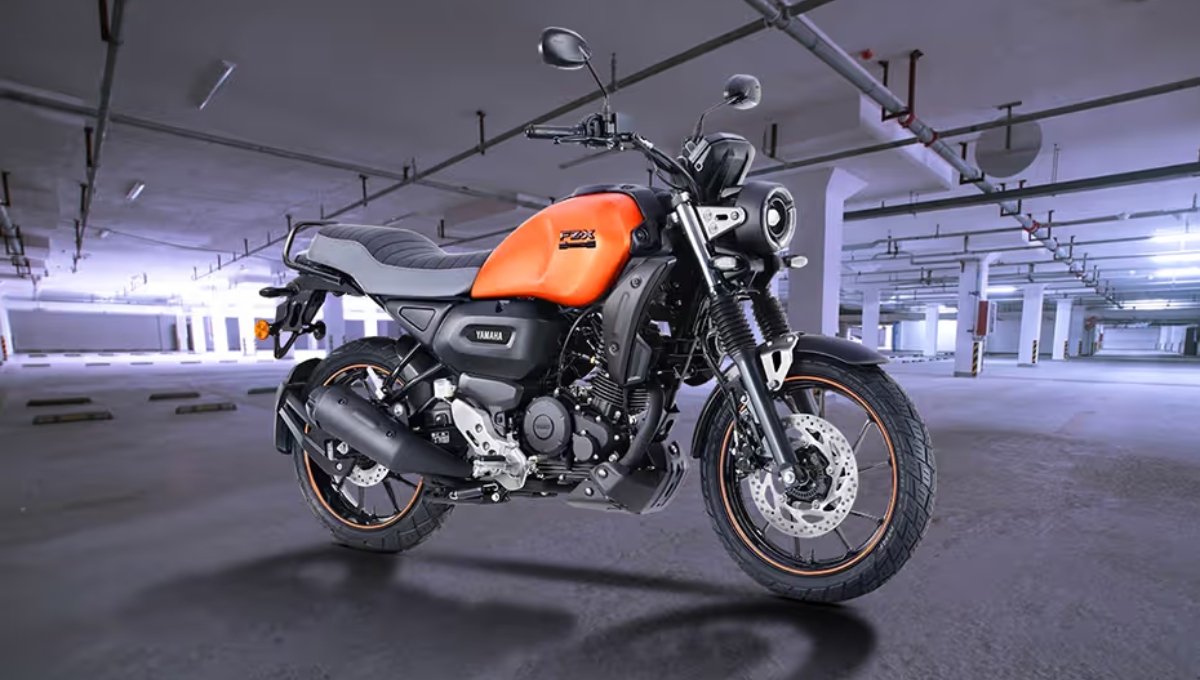 Yamaha FZ X, Powerful 149cc Engine, 55 kmpl Mileage and Smart App Support