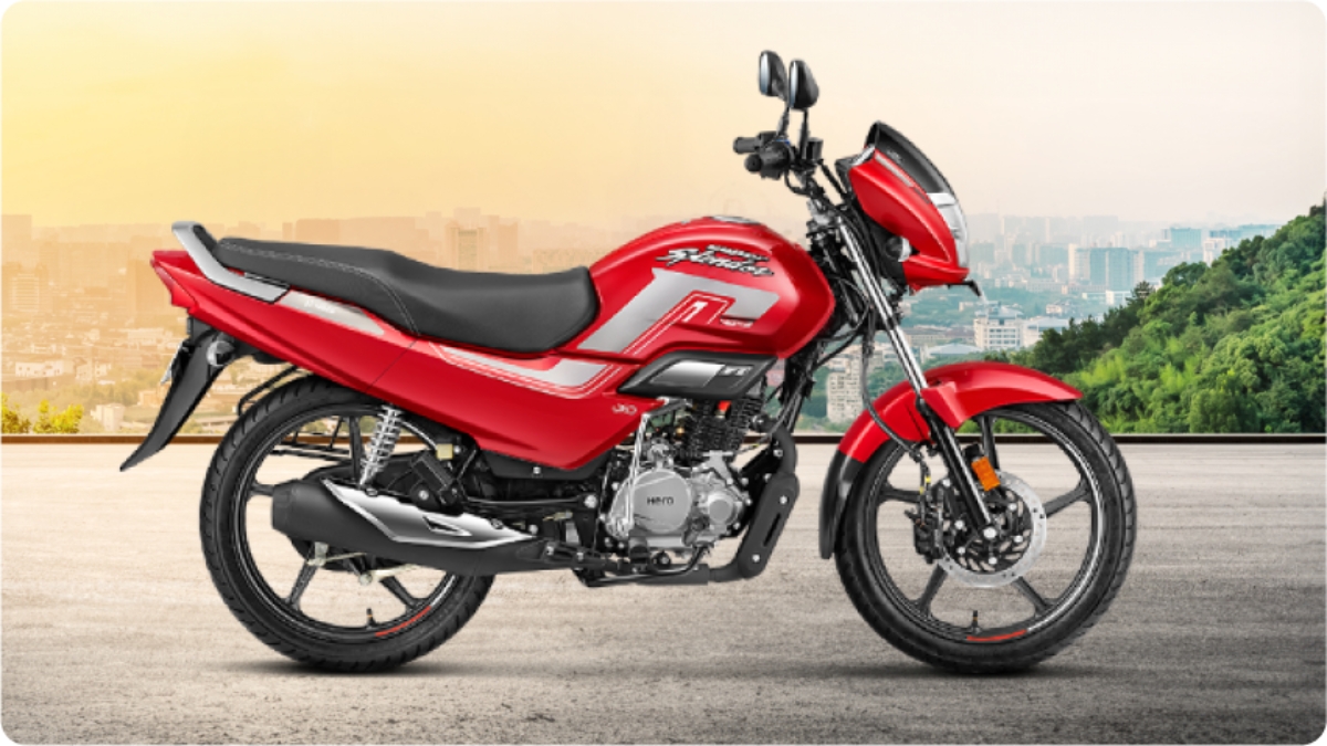 Hero Super Splendor Xtec with LED Lights, Digital Console and USB Charger Starting Price Around 85,000