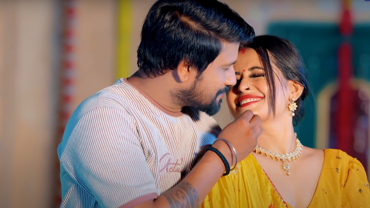 Aam Jas Balam: A Sweet Tune Straight from the Heart of Bhojpuri Music
