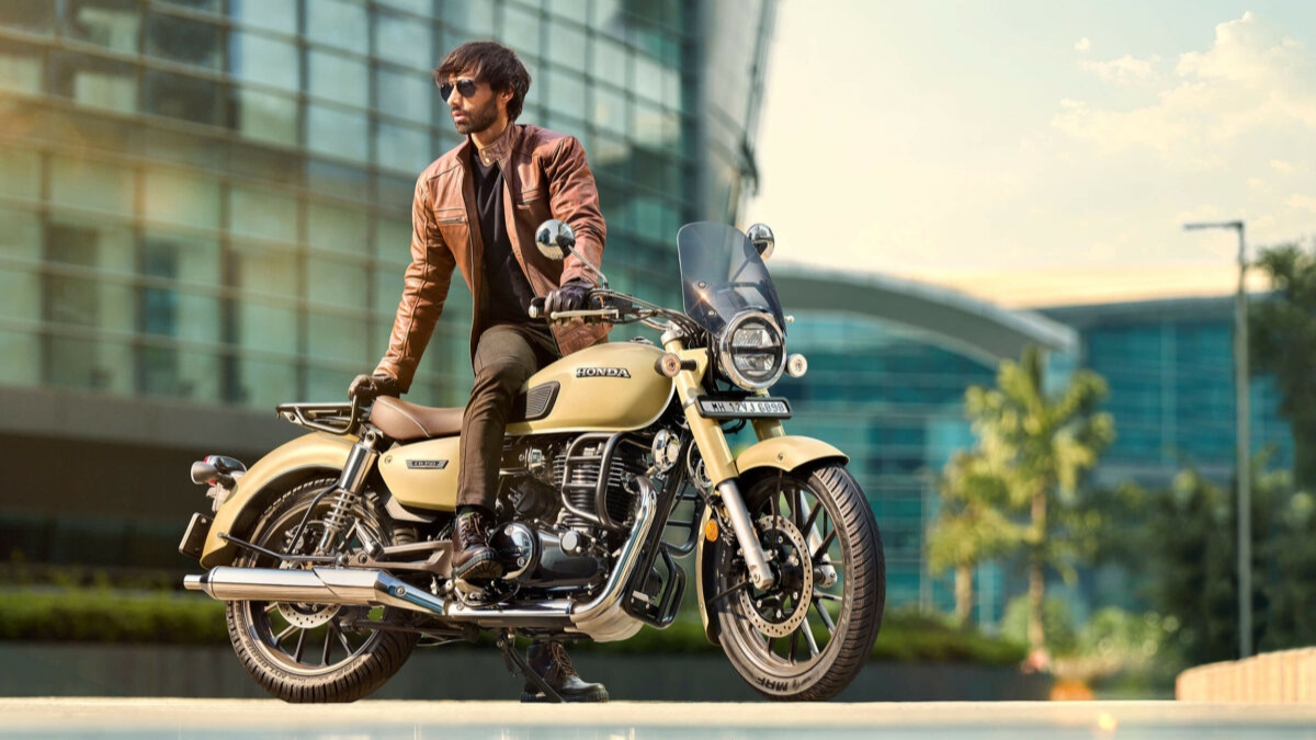 Ride in Style with Honda CB350 130 kmph Top Speed, Starts at Rs 2.14 Lakh