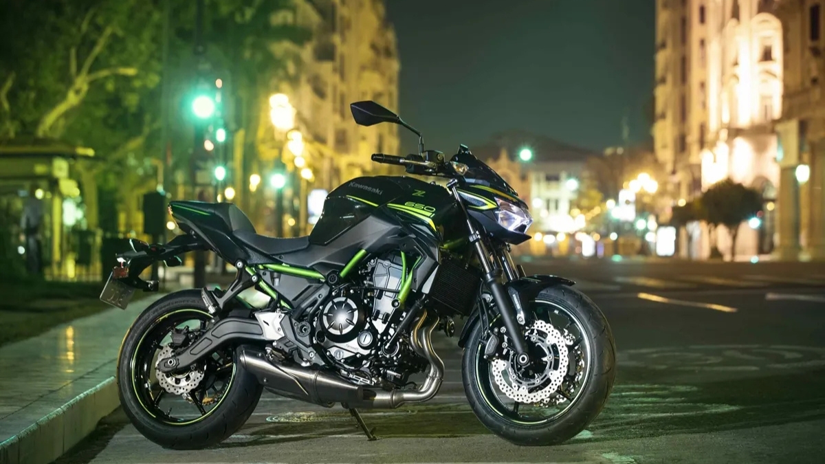 Kawasaki Z650 with 67.31 bhp Power and LED Lights Now Available for Rs 6.65 Lakh