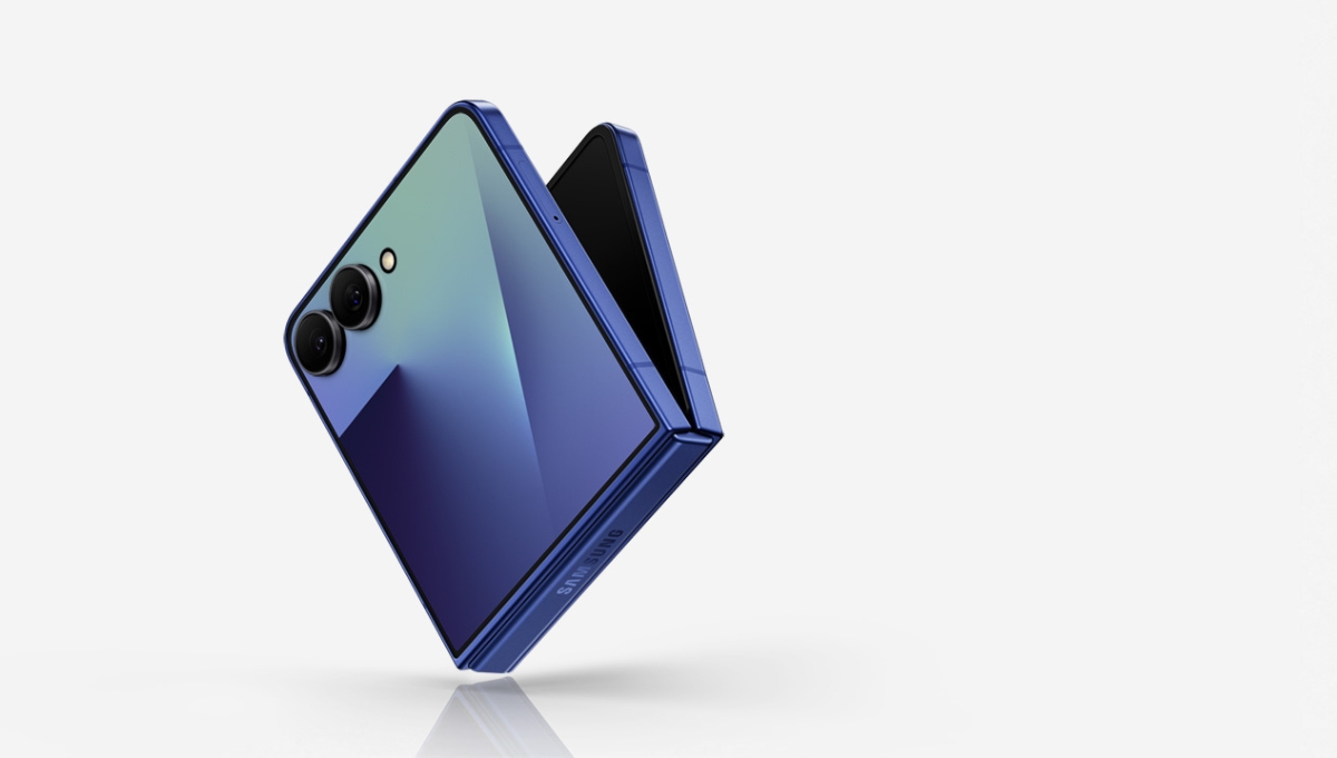 Samsung Galaxy Z Flip7 : Stunning Foldable Design, Powerful Features, Price Starts from Rs 1.15 Lakh
