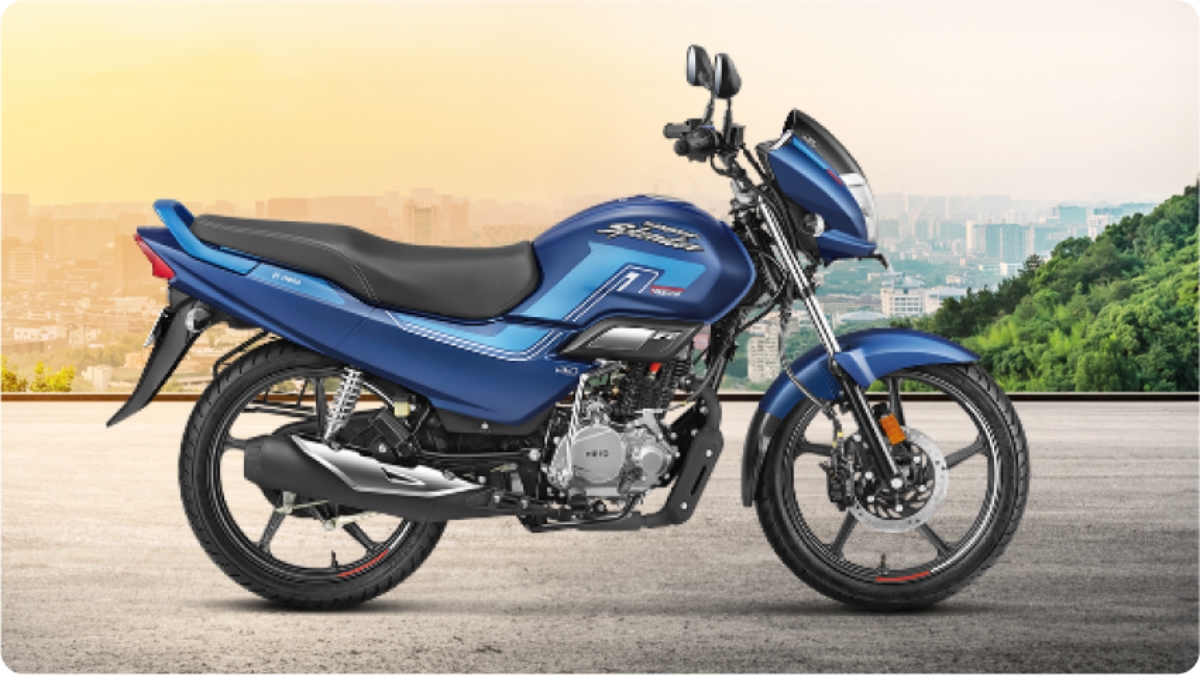 Hero Super Splendor Xtec with LED Lights, Digital Console and USB Charger Starting Price Around 85,000
